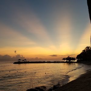 Meet your Posher, Dione